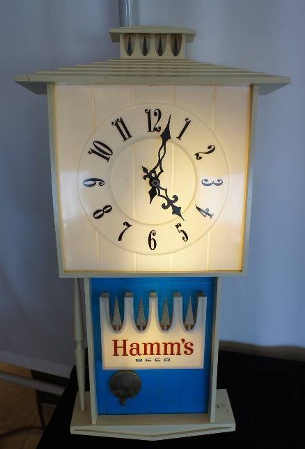 lot 141 image: Hamms Electric Clock with Swinging Pendulum