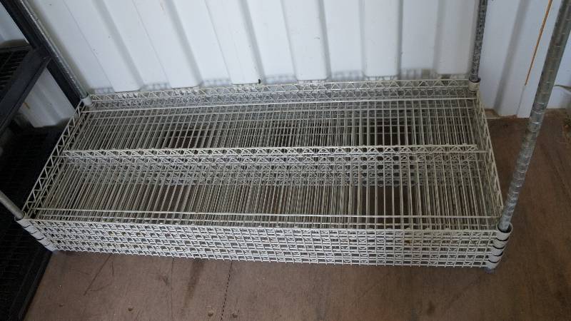 Gray Metal 5-Unit Shelf