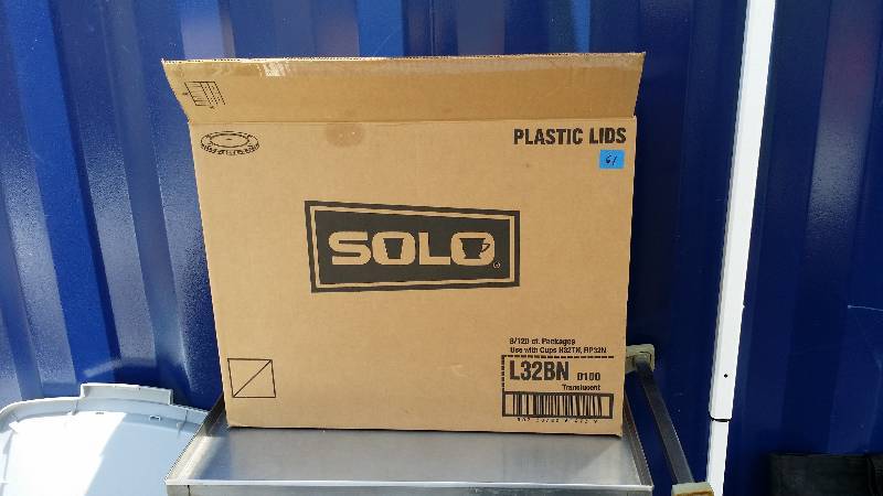 Lot of Translucent Plastic Lids For Use with Cups H32TN, RP32N
