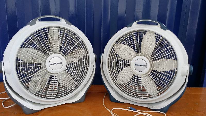 Lot of 2 Windmachine Floor Fans