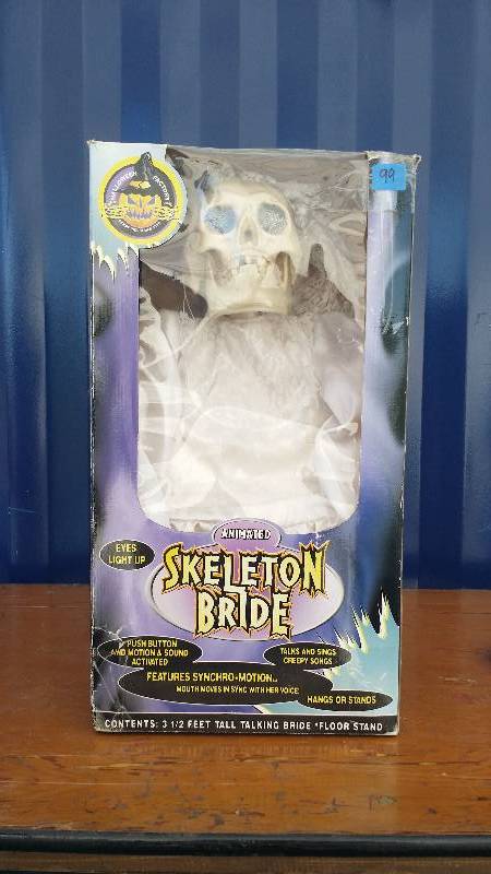 Animated Skeleton Bride