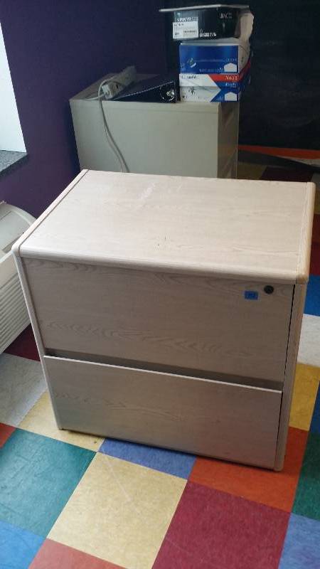 2 Drawer Lateral Filing Cabinet - Lockable