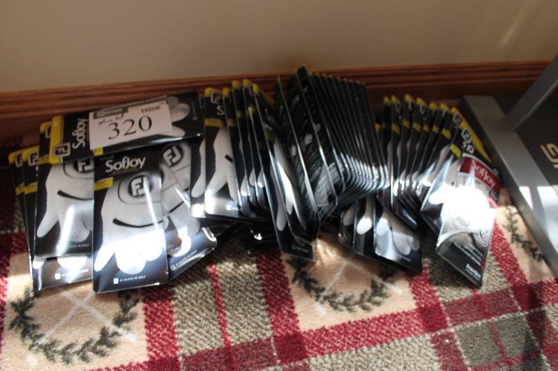 lot 320 image: Lot of Footjoy Sofjoy Golf Gloves 2 Gloves Value Pack WhiteBlack.