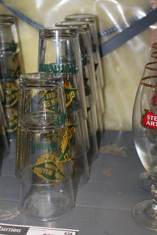 lot 628 image: Lot of (11) Grain Belt Beer Glasses.