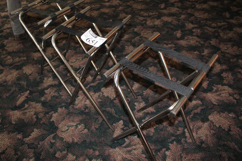 lot 651 image: Lot of (3) Serving Tray Holders Folding.
