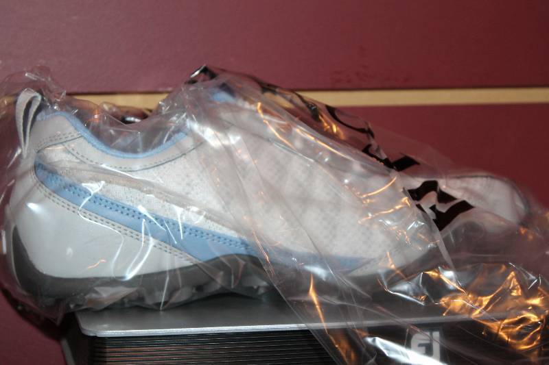 lot 363 image: Footjoy Womens Superlites Golf Shoes Size 8.