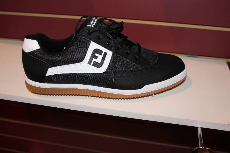 lot 356 image: Footjoy Greenjoys Golf Shoe B lackWhite Size 10.5.
