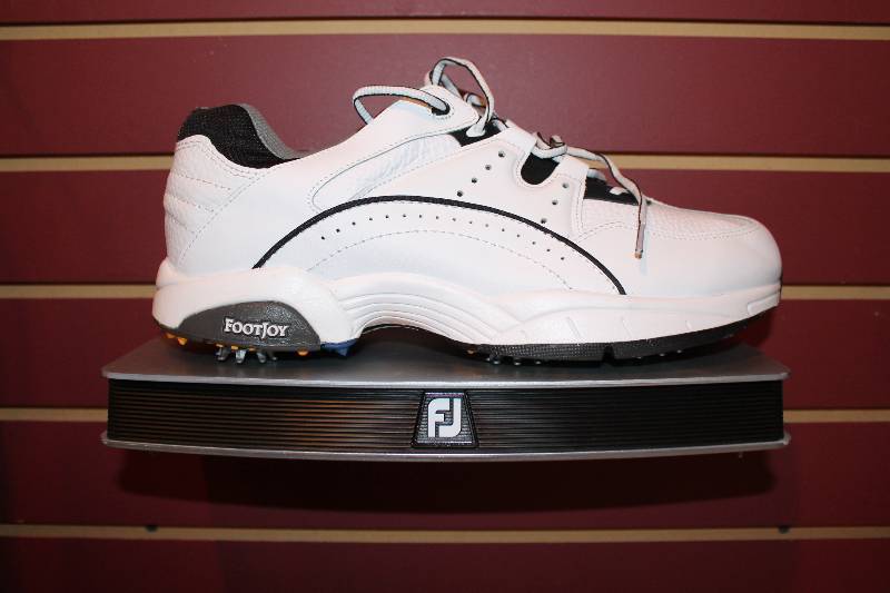 lot 499 image: Footjoy Superlites Golf Shoes Size 11.