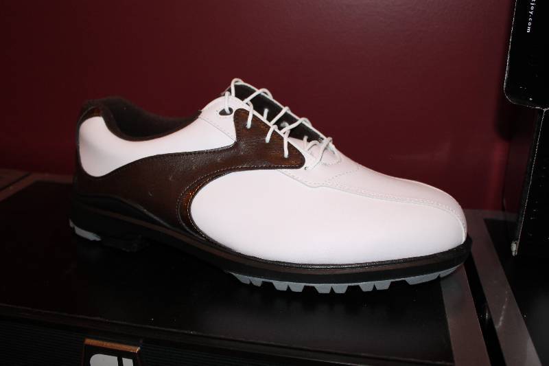 lot 349 image: Footjoy Greenjoys  Golf Shoes Size 11.5