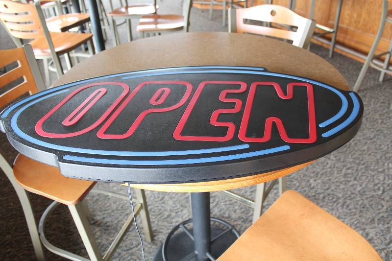lot 477 image: Electric Open Sign wCord 35 x 18.