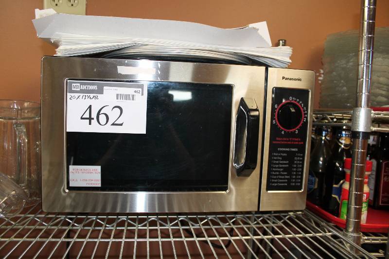 lot 462 image: Panasonic Commercial Microwave Stainless Steel 6 Minute Timer 20 x 13.5 x 12.