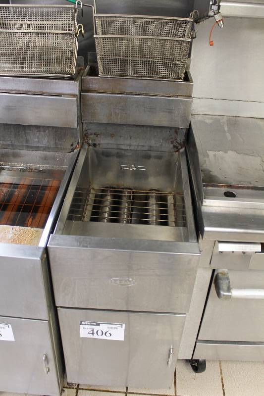 lot 406 image: Dean Deep Fryer wStainless Steel Exterior Lower Cabinet wPilot Knob Access Includes (2) Fryer Baskets 16 x 30 x 44.