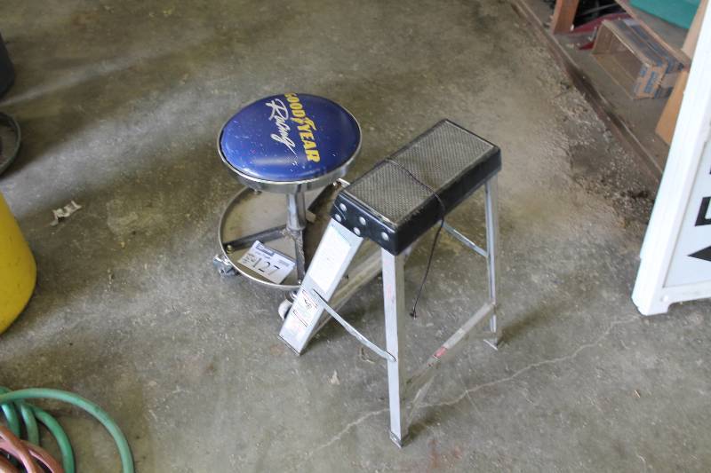 lot 127 image: Lot of (2) Including Stool wWheels, 19 Height Step Ladder, 26 Height.