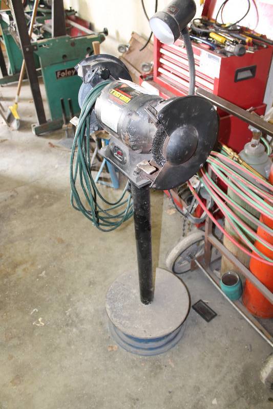 lot 61 image: 8  Bench Grinder wMetal Stand & Cord.