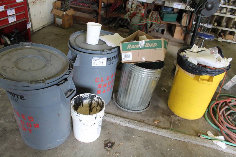 lot 131 image: Garbage Can Lot Metal Garbage Can Plastic Trash Can wLid Bucket And More.