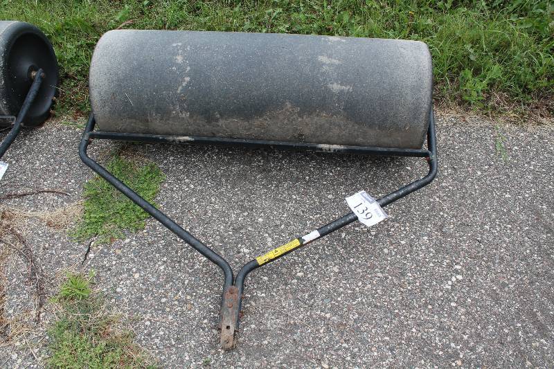 lot 139 image: Steam-Roller Pull Behind Leveler wWheel & Mount 50 Width.