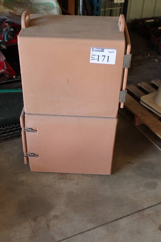 lot 171 image: Lot of (2) Cambro Food Warmers wFront Opening Door & Top Handles.