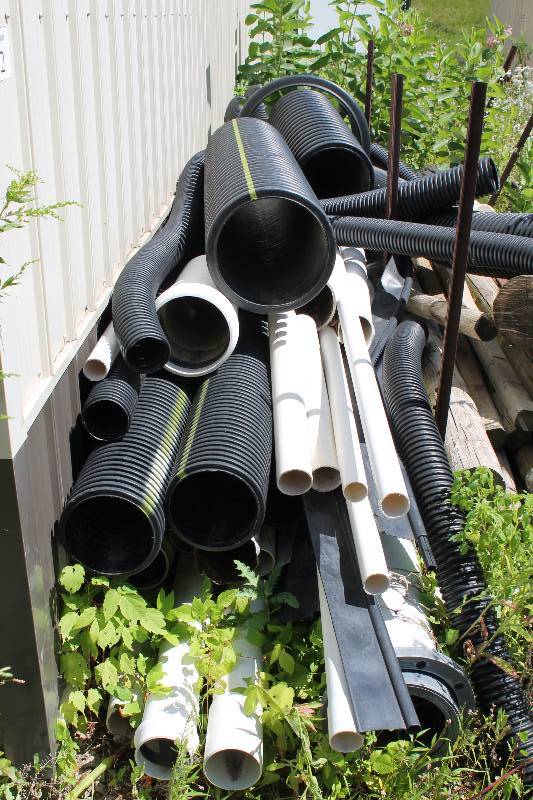 lot 281 image: Lot of PVC Pipe & Tubing.