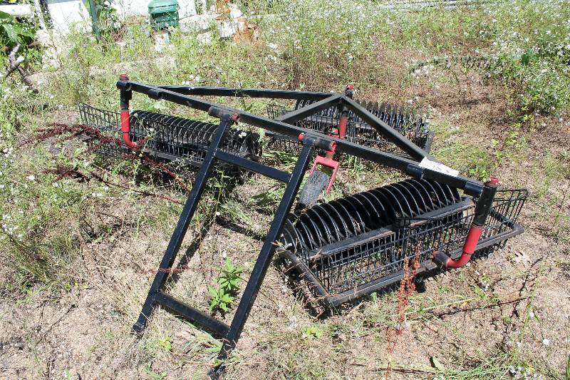 lot 283 image: Lot of Pull-Behind Driving Range Ball Grabber Attachments wCollection Baskets.