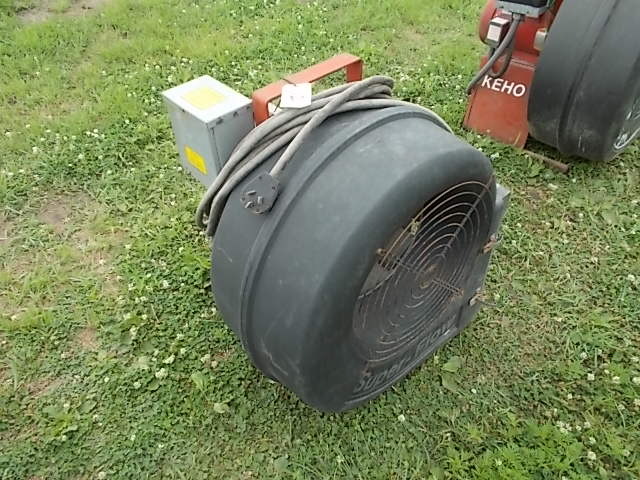 lot 12 image: Keho Superflow Grain Bin Blower, 7....
