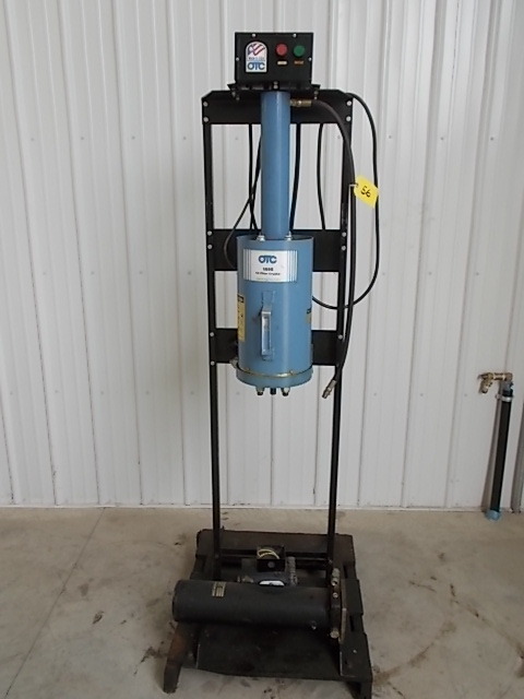 lot 56 image: OTC Model 1895 Oil Filter Crusher, ...