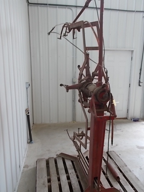 lot 63 image: Branick Model F Tire Expander, Work...