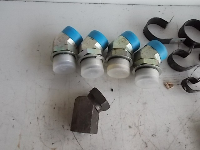lot 78 image: Asstd Hydraulic Fittings & Clamps...