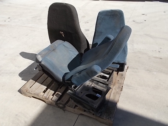 lot 140 image: (3) Seats...