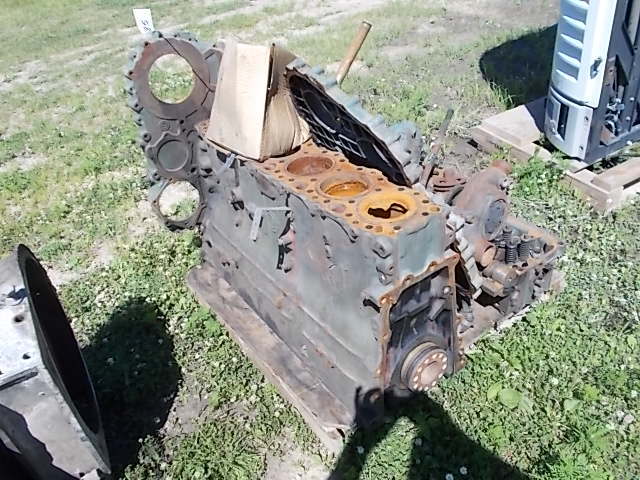 lot 185 image: Engine Core, Detroit Diesel 60 Seri...