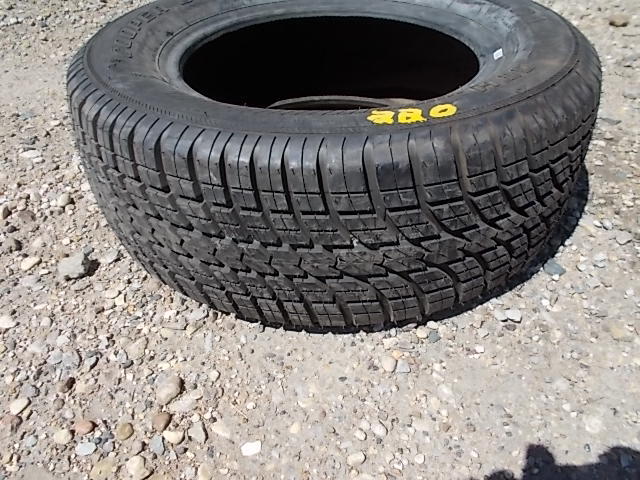 lot 220 image: Cooper Cobra Radial GTH Tire, P225...