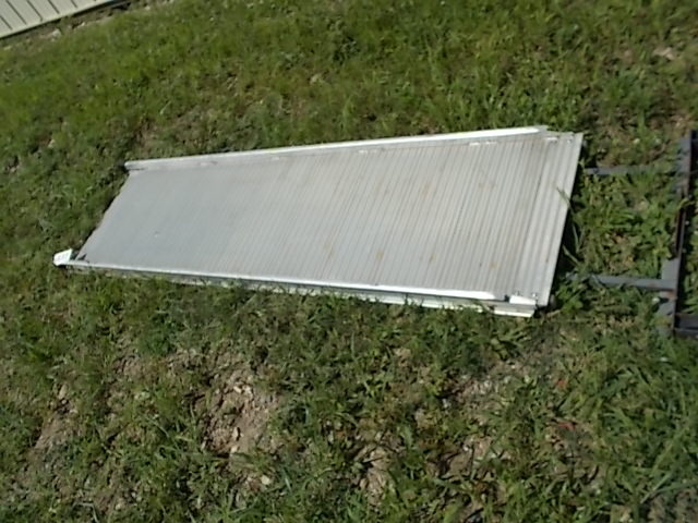 lot 237 image: Aluminum Ramp, 2 x 8...