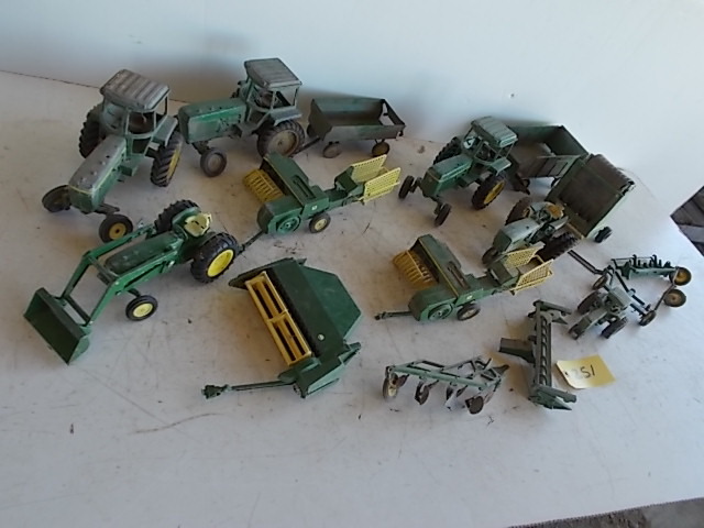 lot 251 image: Asstd John Deere Toys...