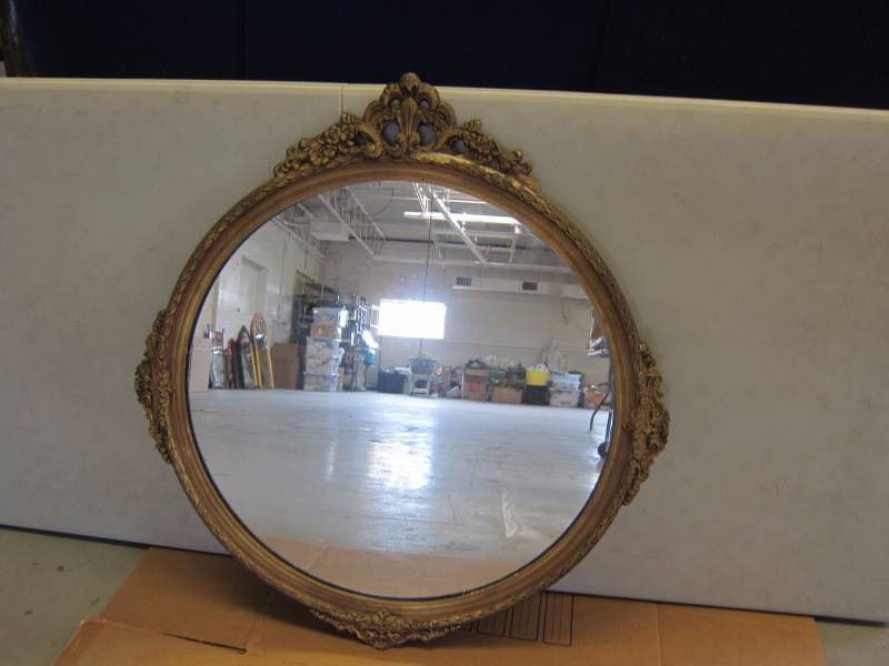 Round Mirror