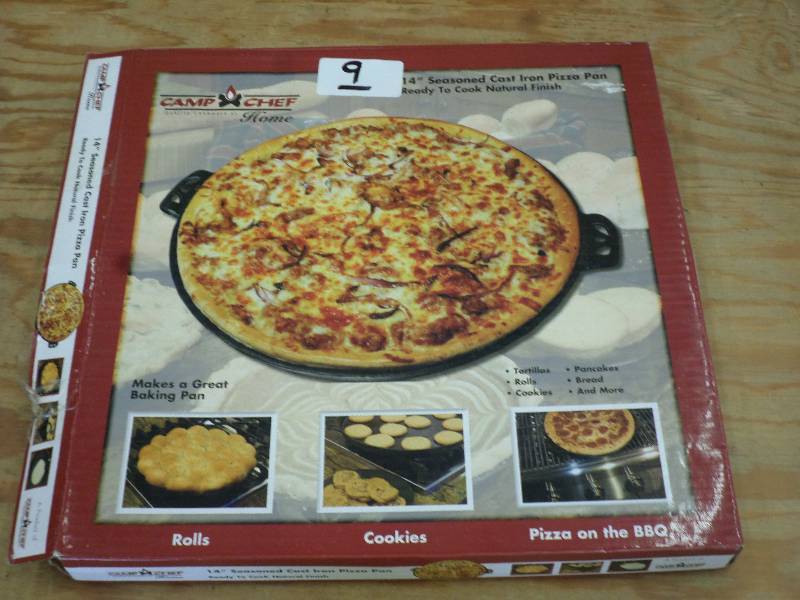 Camp Chef 14 Seasoned Cast Iron Pi...
