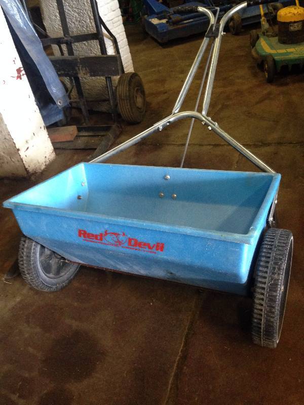 Grass Seeder