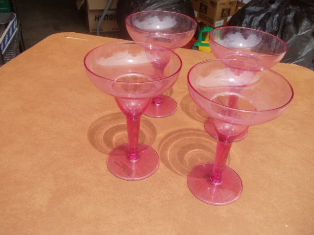 lot 34 image: Margarita Glasses