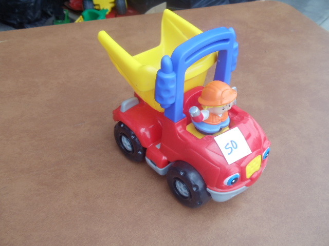 lot 50 image: Little People