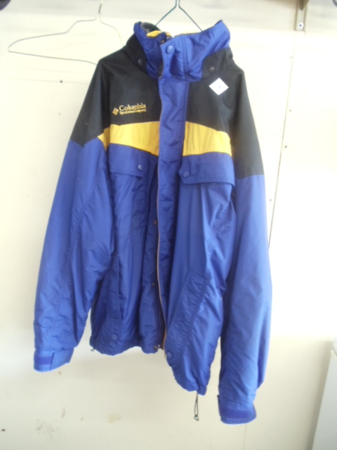 lot 78 image: Columbia Jacket