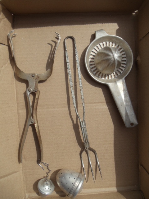 lot 127 image: Vintage Utensils
