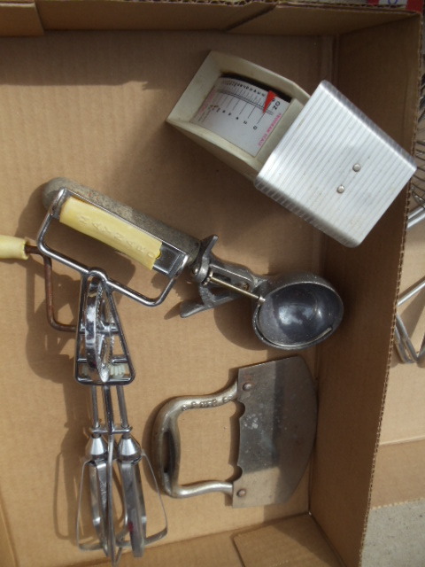 lot 129 image: Vintage Utensils