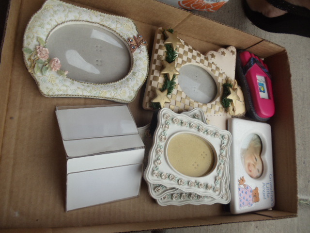 lot 133 image: Picture Frames