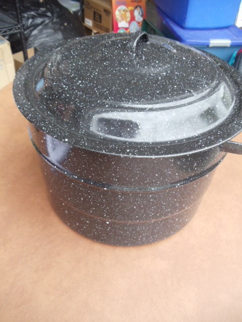 lot 204 image: Canning Kettle
