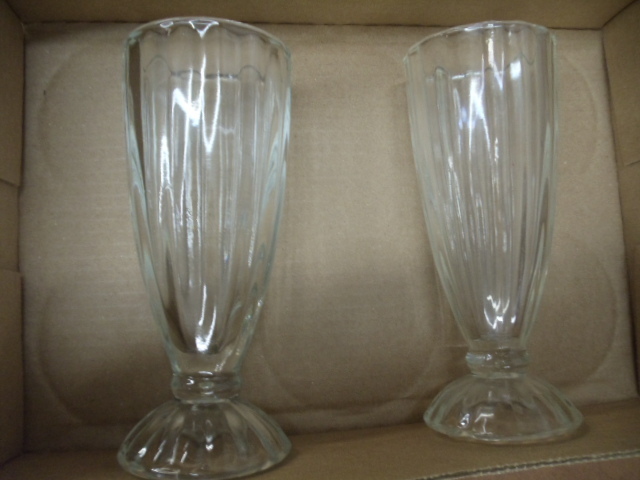 lot 261 image: ShakeMalt Glasses