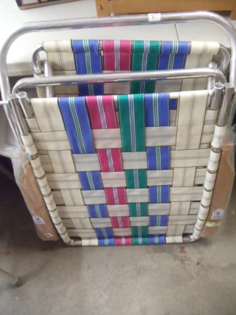 lot 279 image: Lounge Chair