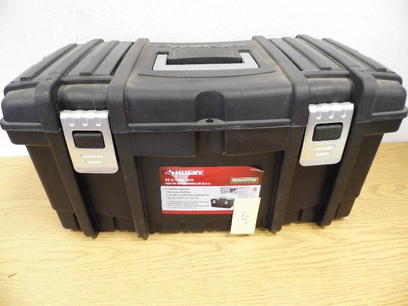 Store Return - Husky Tool Box