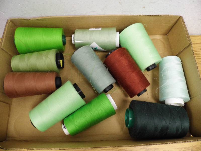 Assorted Machine Quilting Thread