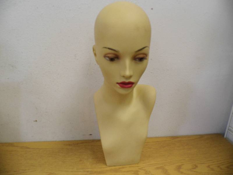 Mannequin Heads