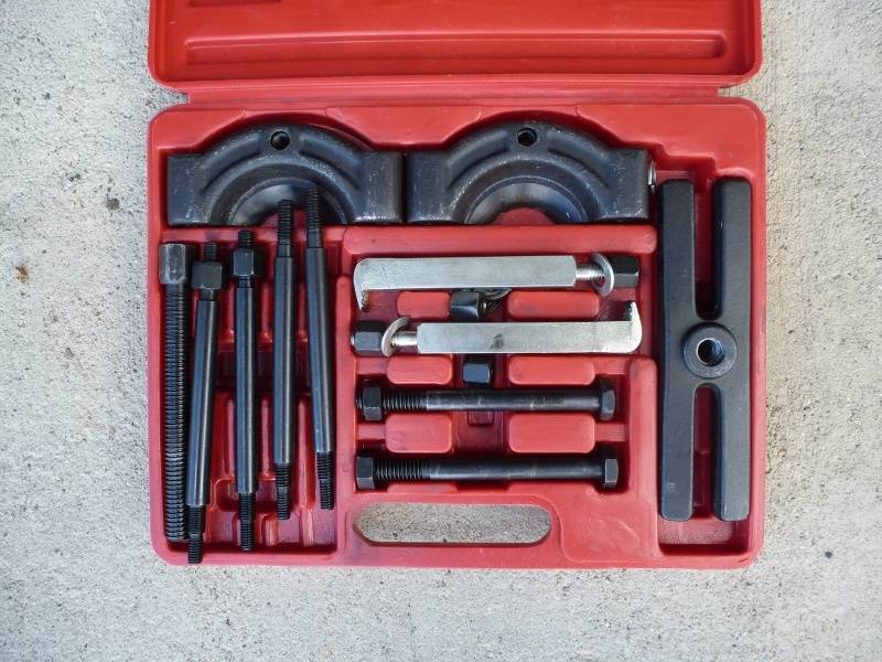 Tekton Bearing puller set