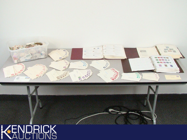 lot 15 image: Large Lot of AntiqueVintage US and Foreign Stamps