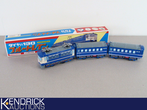 lot 26 image: Vintage Mint in Box Tin Toy Train